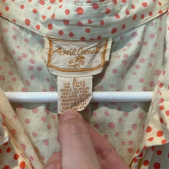 Polka dot short sleeve blouse by April Cornell - Picture 4 of 8